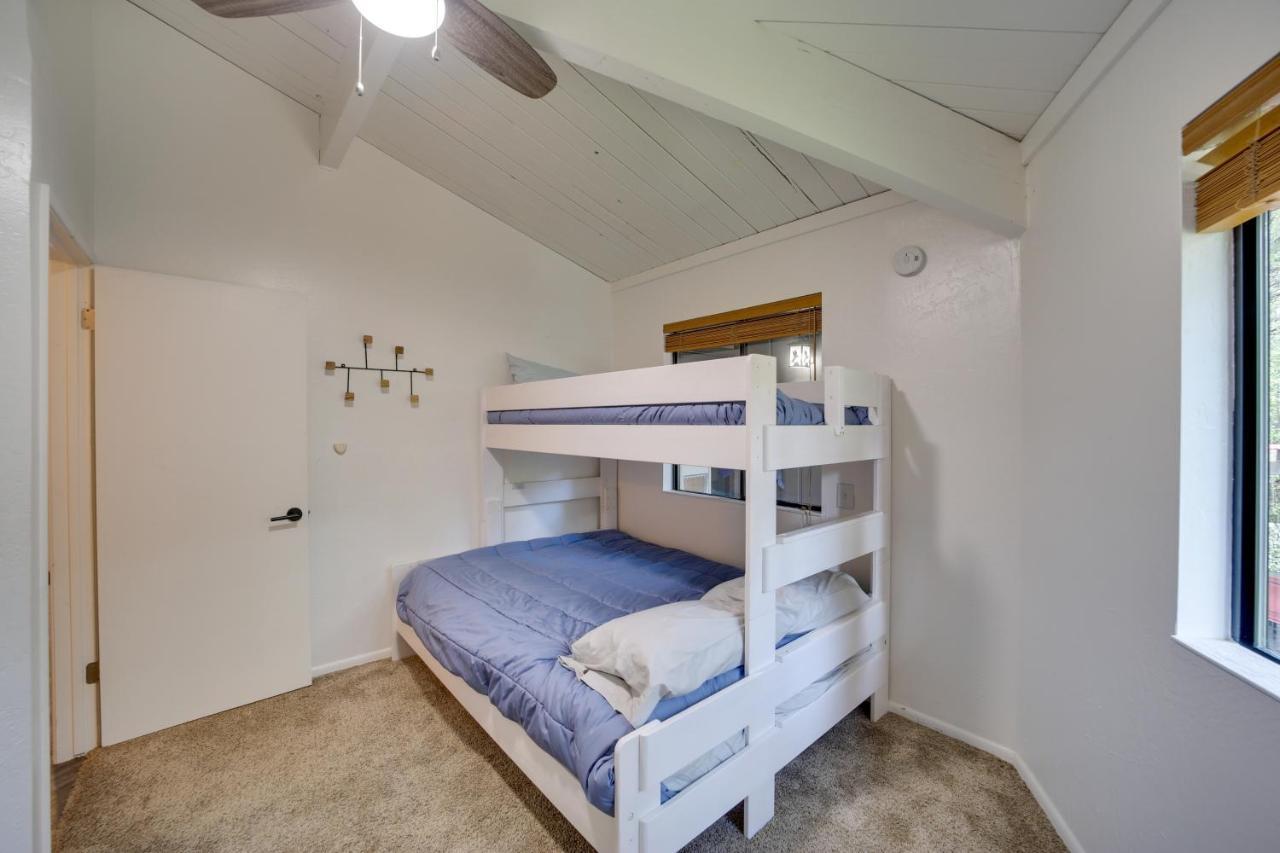 Вилла Cozy Munds Park Retreat Hike, Golf And Fish! Экстерьер фото
